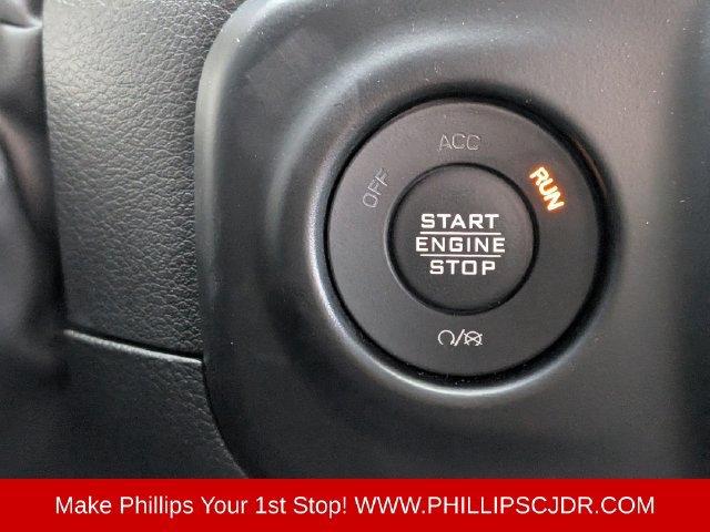 Certified 2022 Jeep Wrangler Sport AWD/4WD image 23