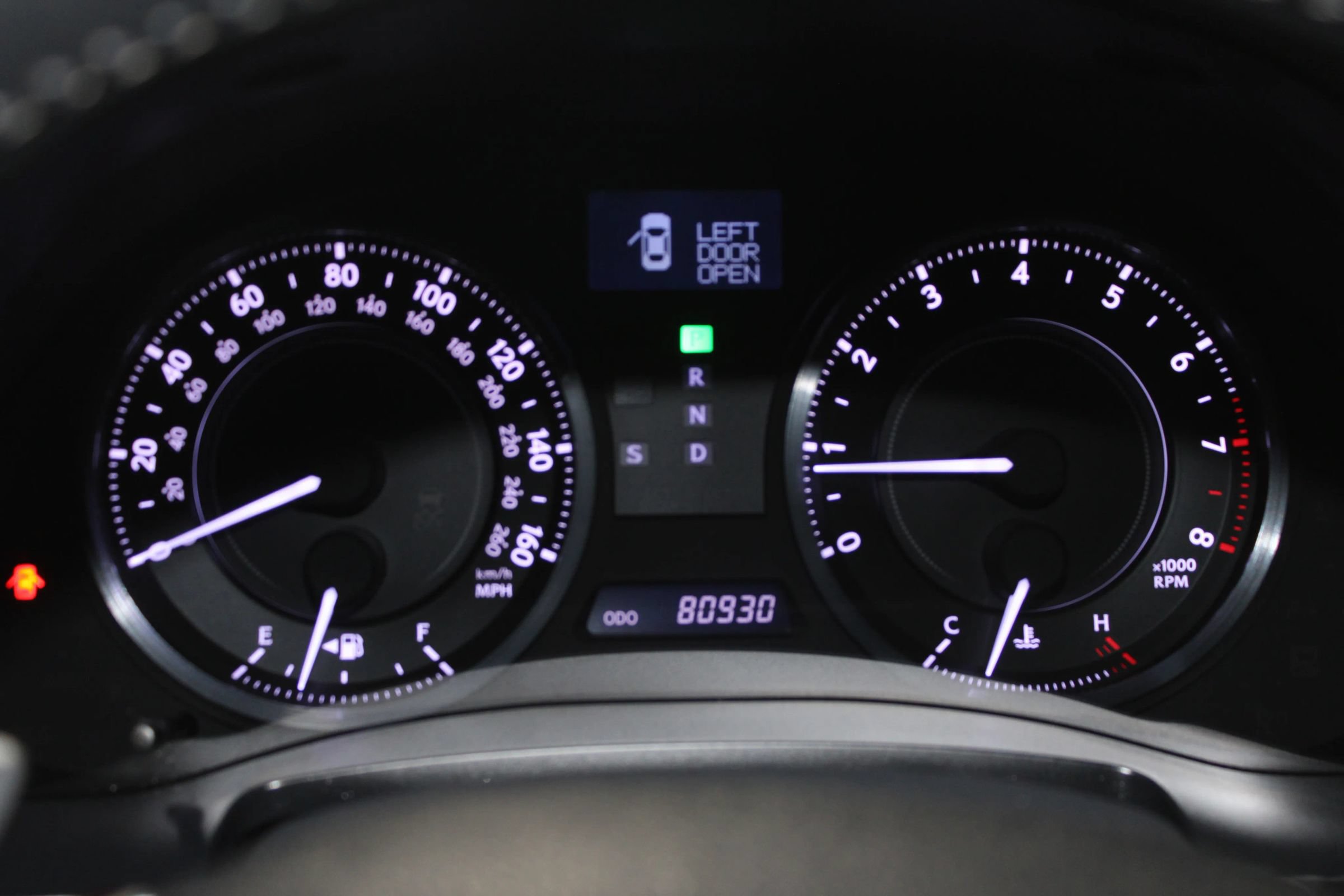 Used 2011 Lexus IS 350C RWD image 16