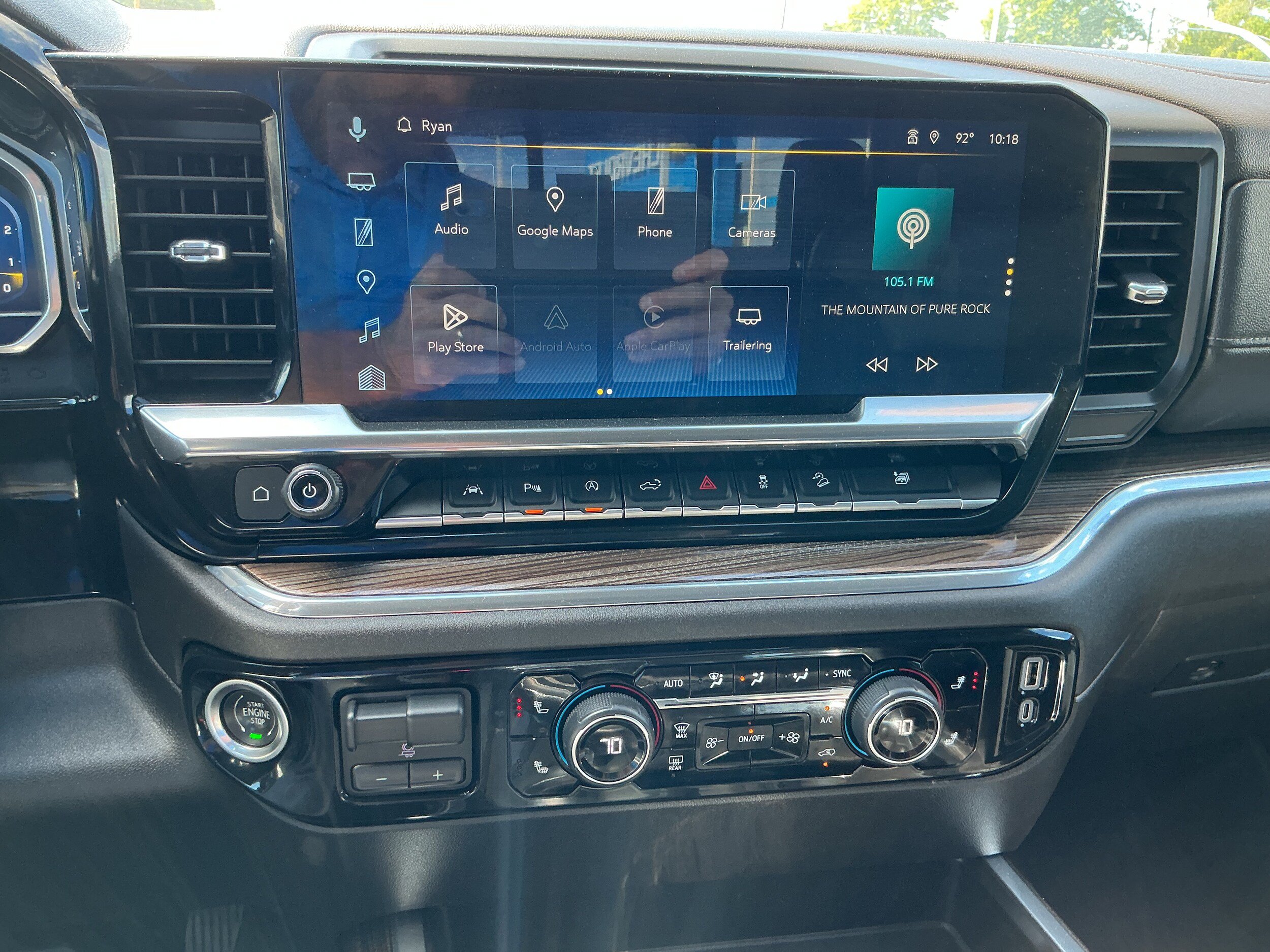 Used 2023 Chevrolet Silverado 1500 RST AWD/4WD image 8