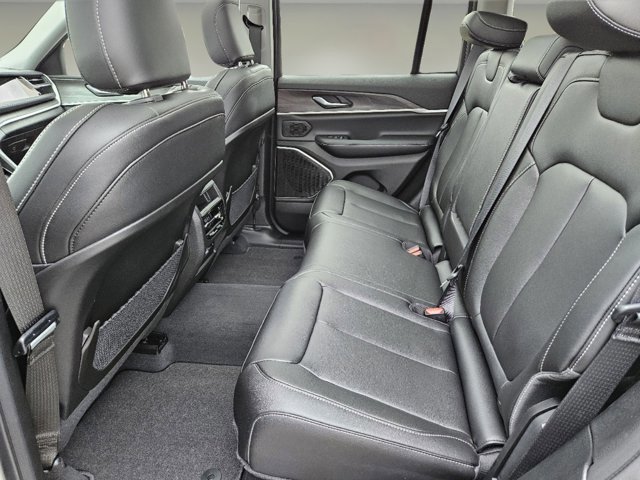 New 2023 Jeep Grand Cherokee 4WD 4xe image 17