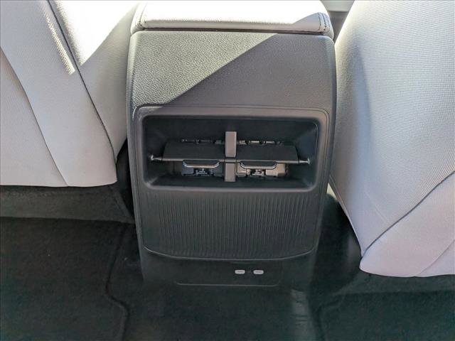 New 2026 Jeep Cherokee Laredo image 16