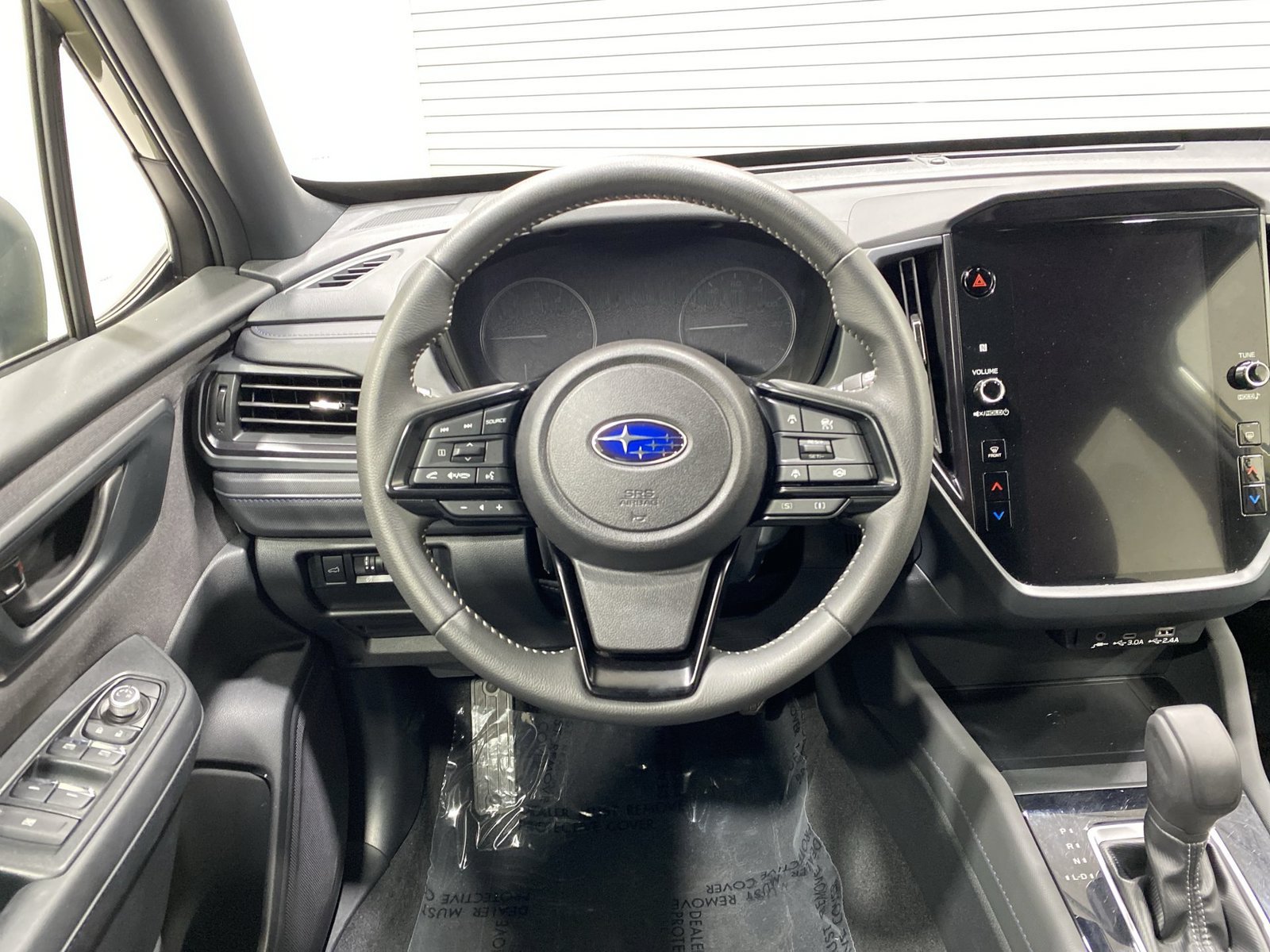 Used 2025 Subaru Forester Premium AWD/4WD image 14