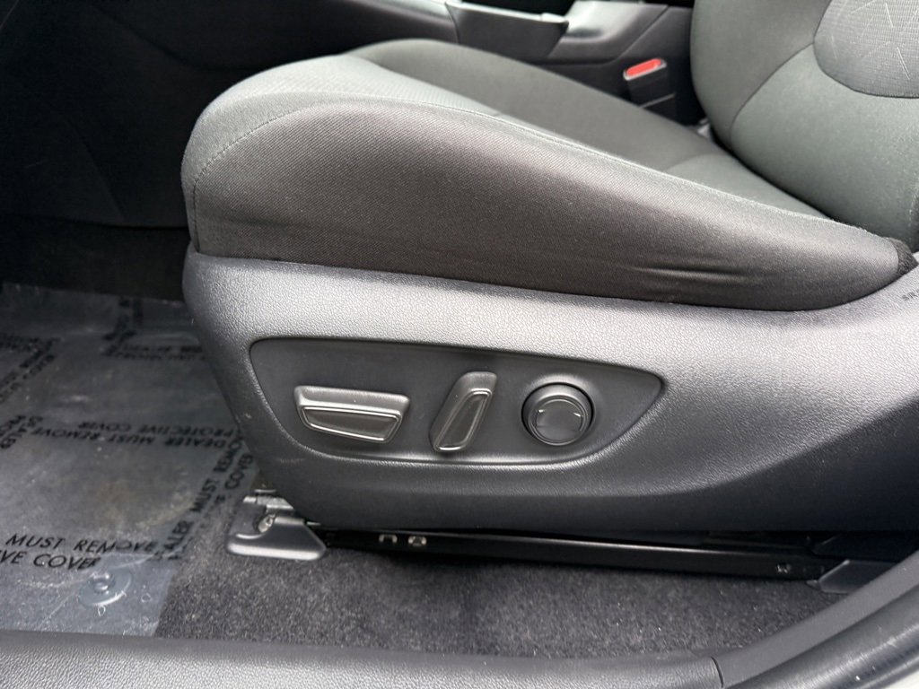 Certified 2025 Toyota RAV4 XLE image 16