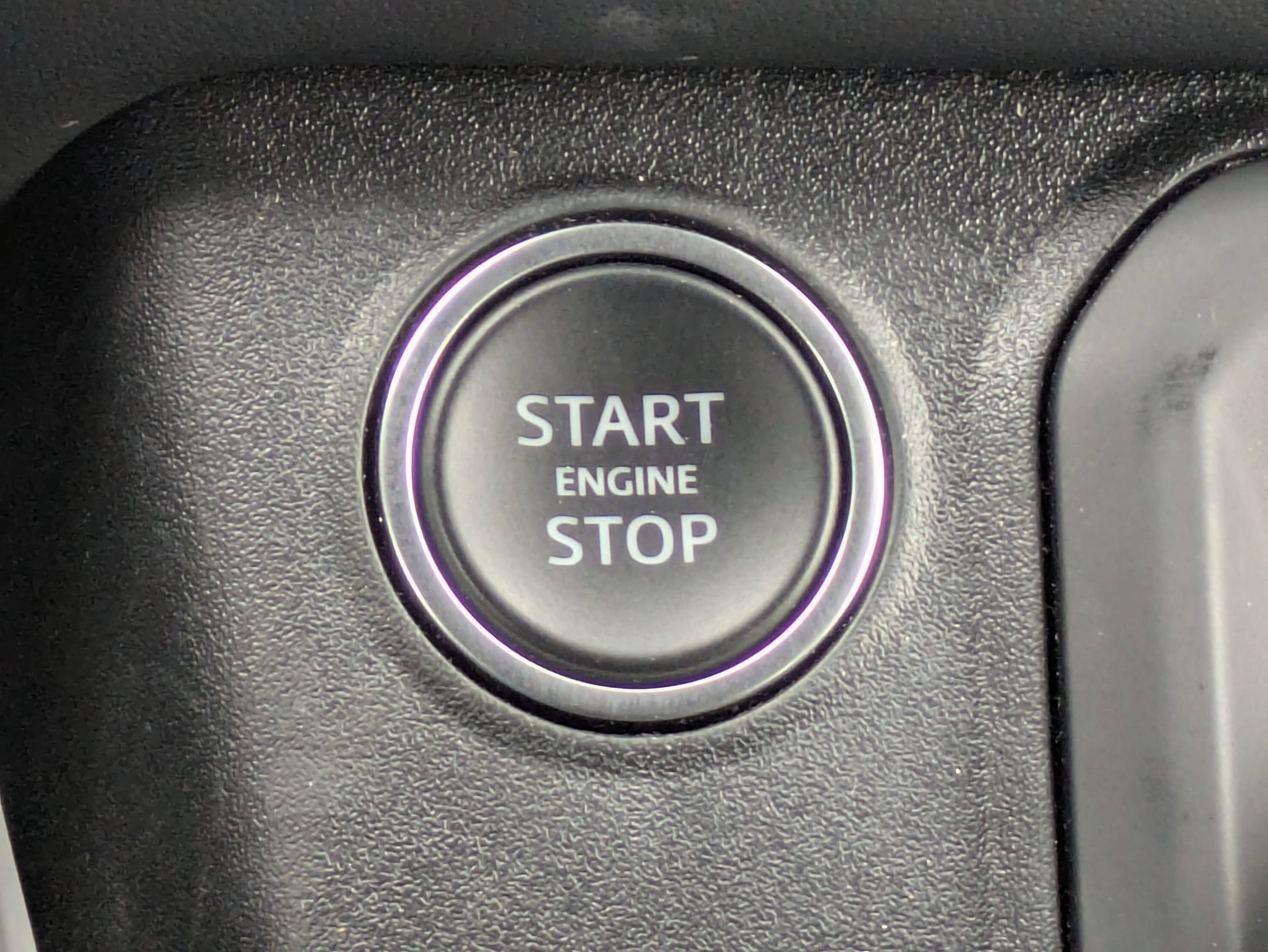 Certified 2023 Land Rover Defender 110 X-Dynamic SE image 18