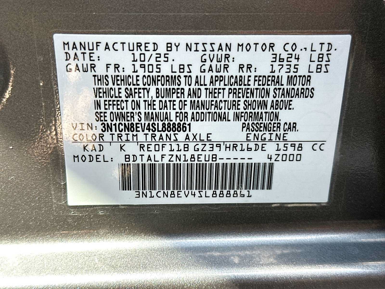 Used 2025 Nissan Versa SV w/ Trunk Package FWD image 22