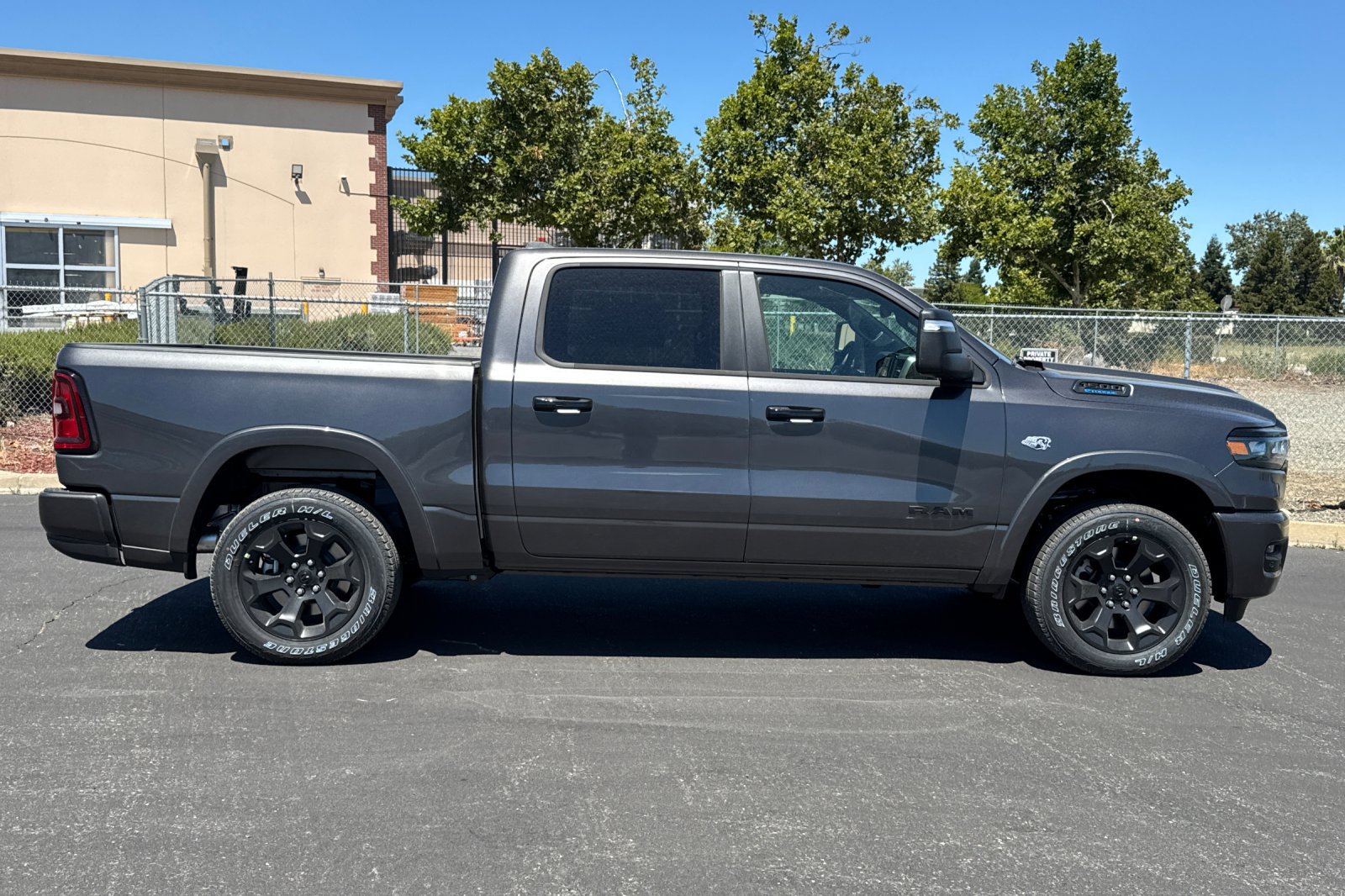 New 2026 RAM 1500 Big Horn AWD/4WD image 2