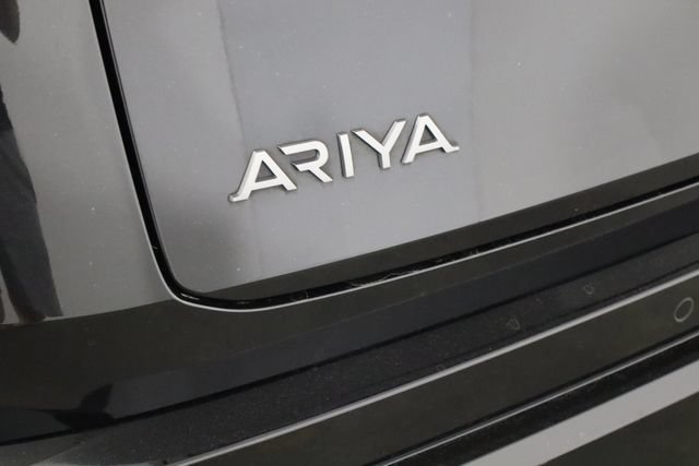 Used 2023 Nissan Ariya FWD image 36