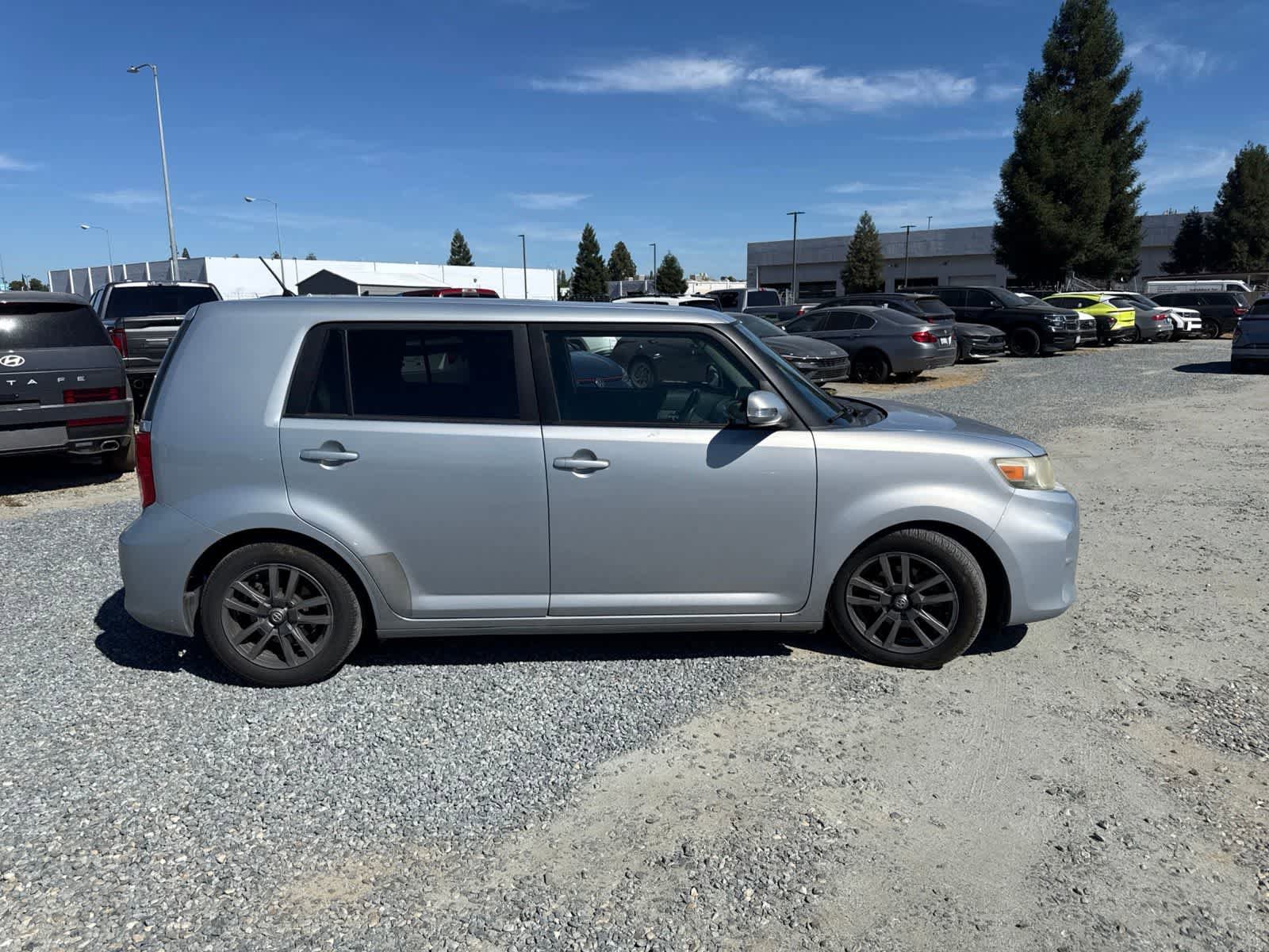 Used 2013 Scion xB 10 Series FWD image 3