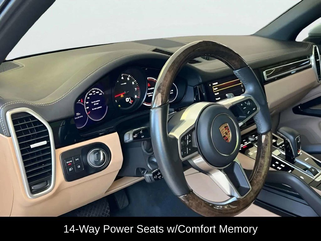 Used 2023 Porsche Cayenne AWD/4WD image 11