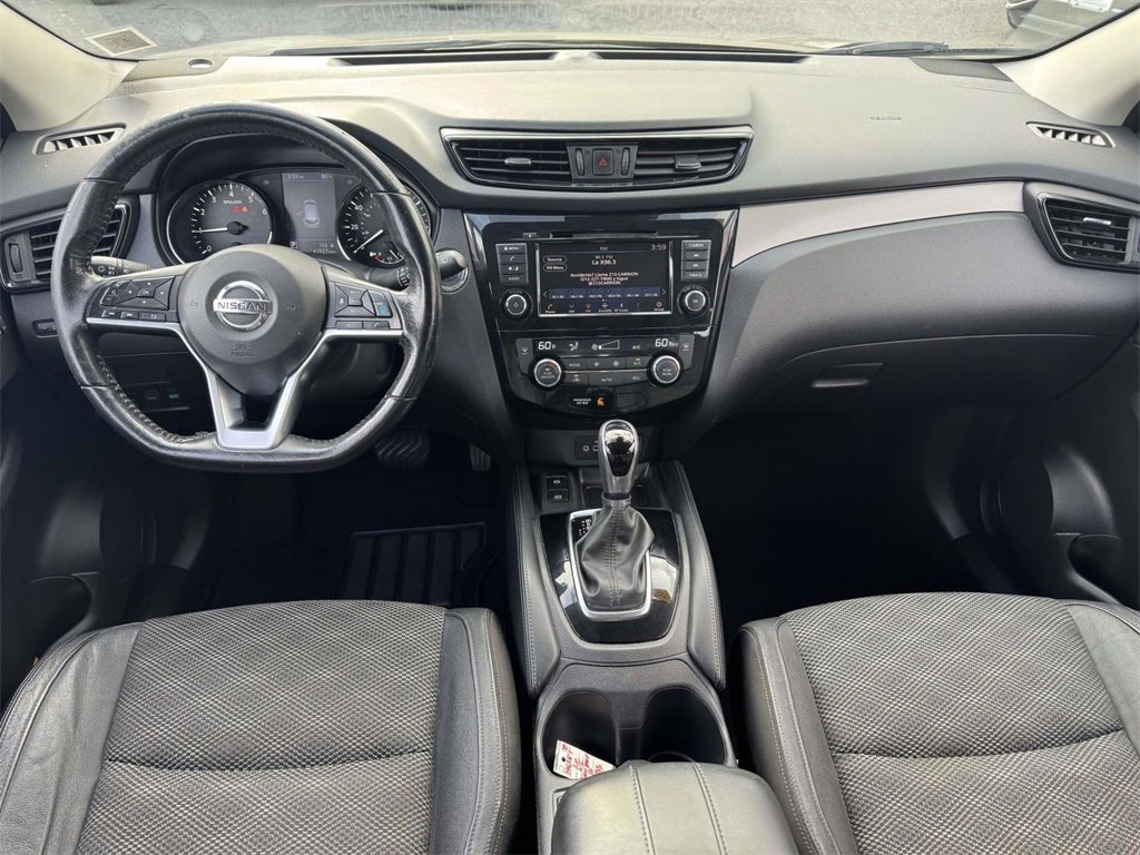 Used 2020 Nissan Rogue Sport SV w/ Technology Package image 15