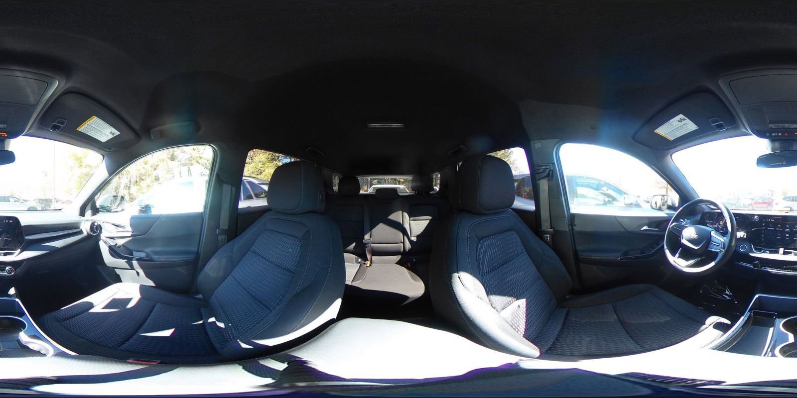 Used 2025 Chevrolet Equinox LT image 42