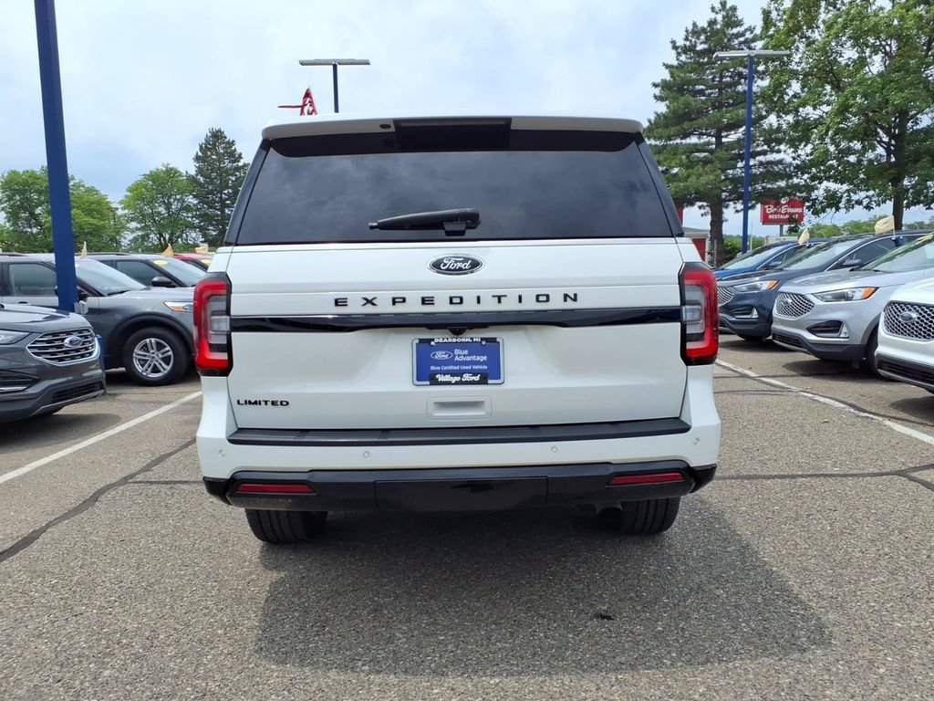 Used 2023 Ford Expedition Limited AWD/4WD image 8