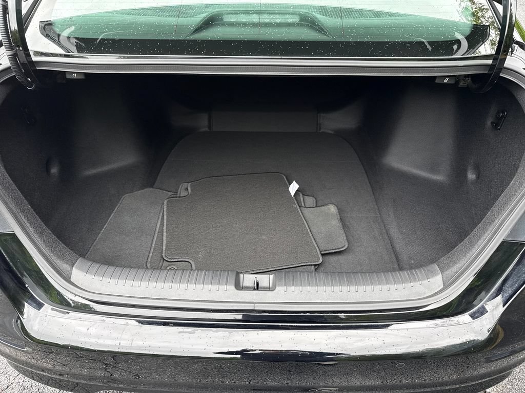 Certified 2025 Honda Accord Touring image 32