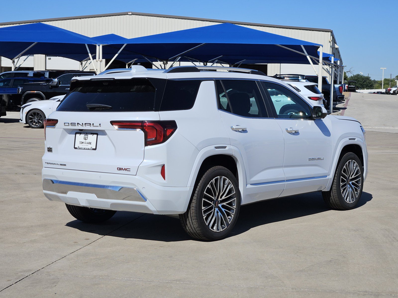 New 2027 GMC Terrain Denali AWD/4WD image 4