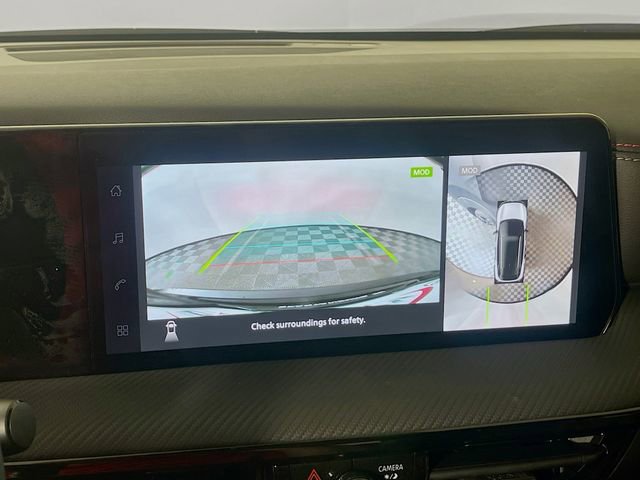 New 2026 Nissan Kicks SR image 10