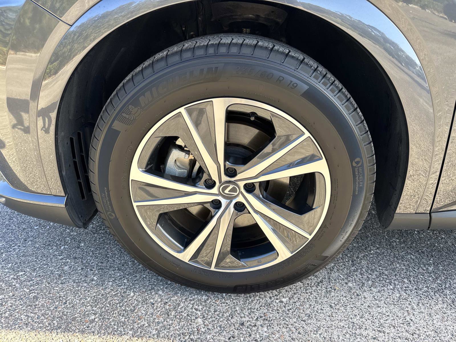 Used 2025 Lexus RX 350 FWD image 10