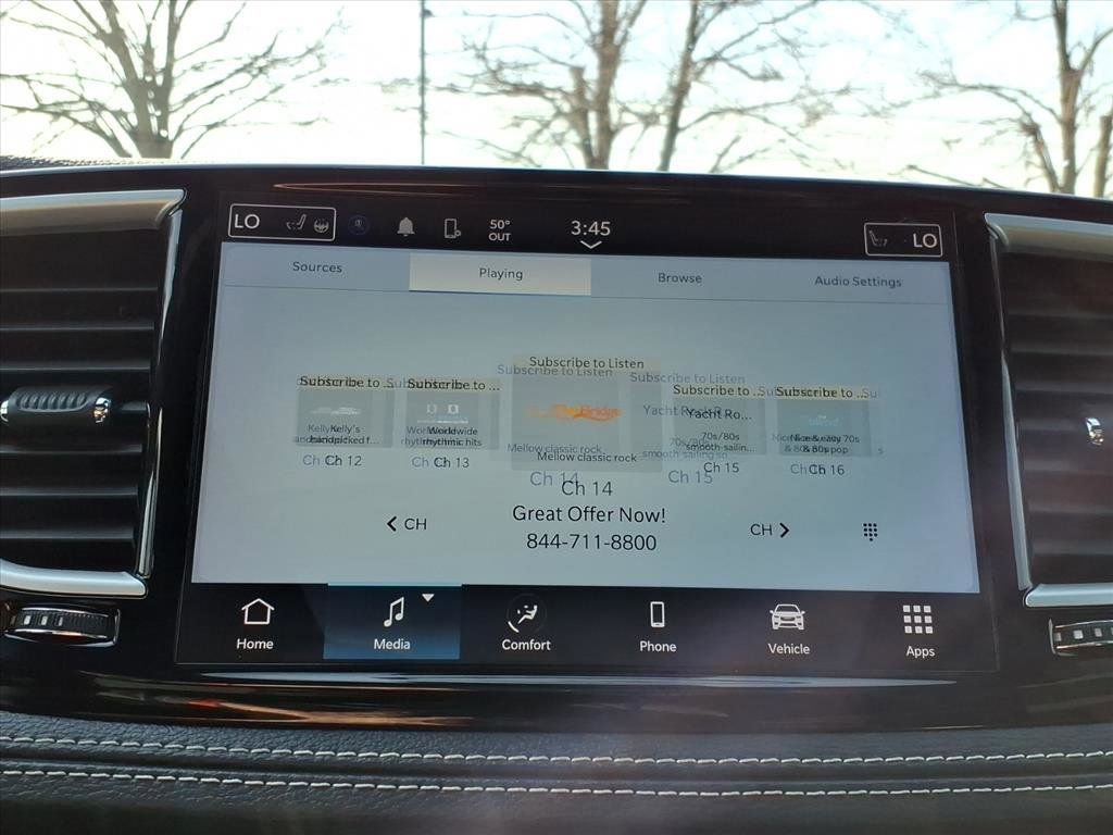 Used 2024 Chrysler Pacifica Touring-L w/ S Appearance Package image 17