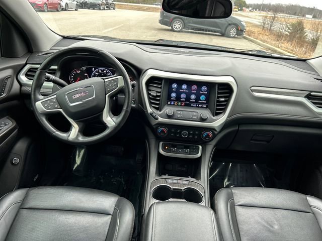 Used 2022 GMC Acadia SLT w/ Elevation Edition image 9