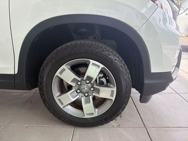 Used 2025 Honda Ridgeline RTL image 10