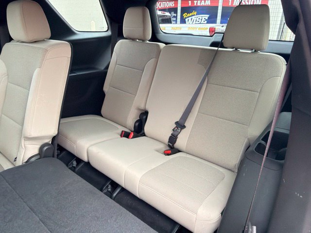 Used 2023 Chevrolet Traverse LS w/ Safety Package AWD/4WD image 26