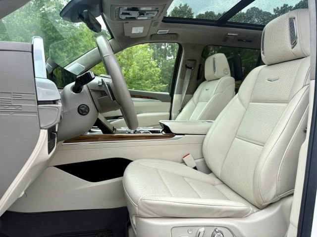 Certified 2025 Cadillac Escalade Sport Platinum AWD/4WD image 27