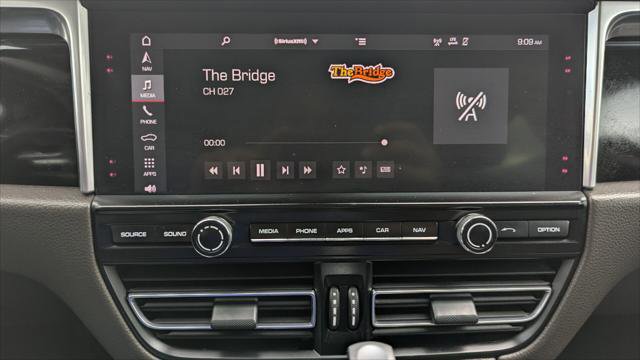 Used 2019 Porsche Macan S image 31