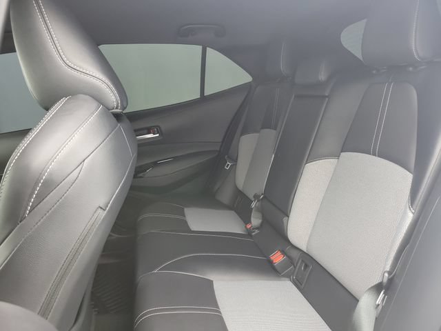 Used 2022 Toyota Corolla XSE FWD image 12