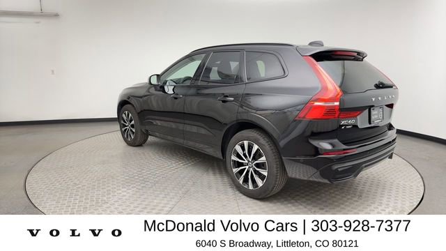 Certified 2025 Volvo XC60 B5 Plus w/ Climate Package AWD/4WD image 4