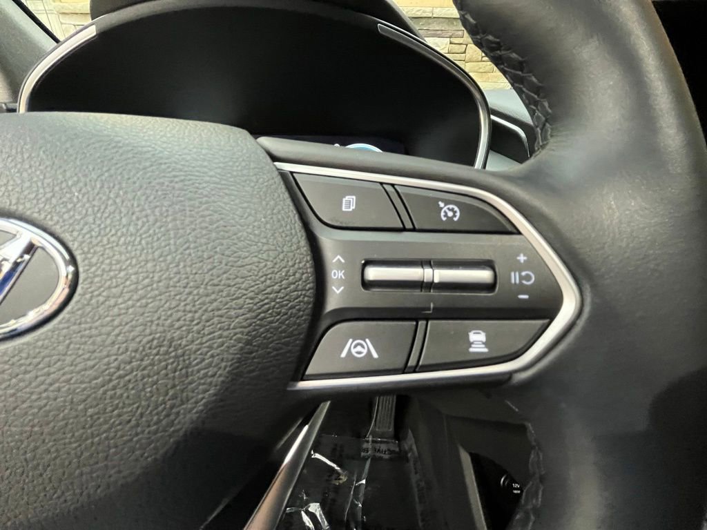 Used 2023 Hyundai Santa Fe Limited w/ Cargo Package image 18
