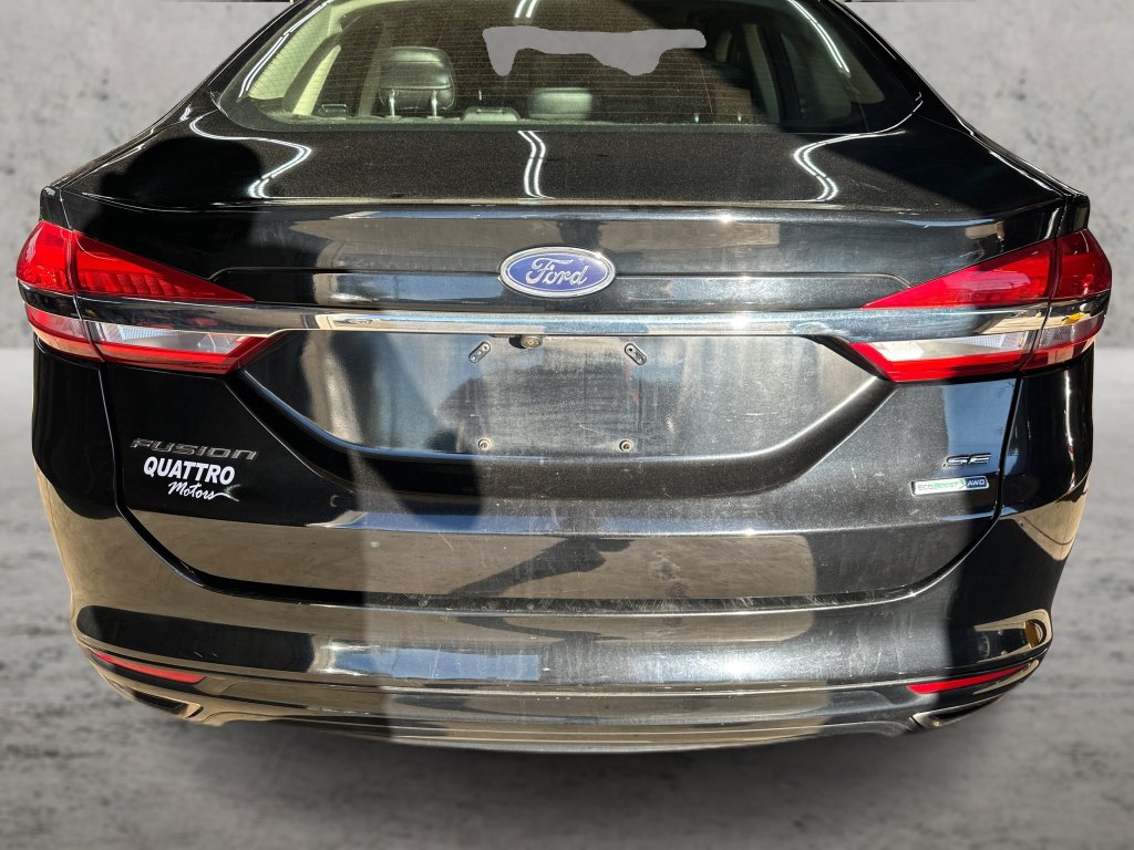 Used 2017 Ford Fusion SE AWD/4WD image 14