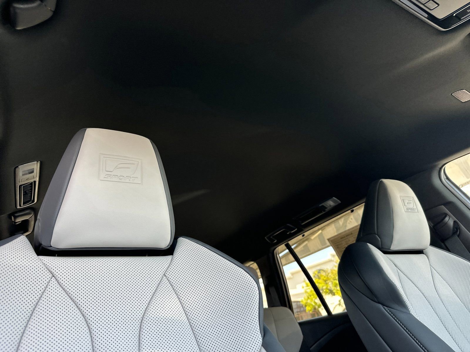 Used 2026 Lexus TX 500h AWD w/ Technology Package image 20