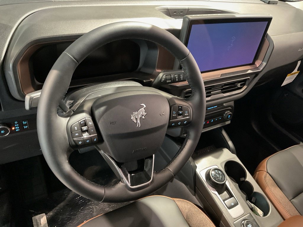 New 2026 Ford Bronco Sport Outer Banks w/ Outer Banks Tech Package+ AWD/4WD image 11