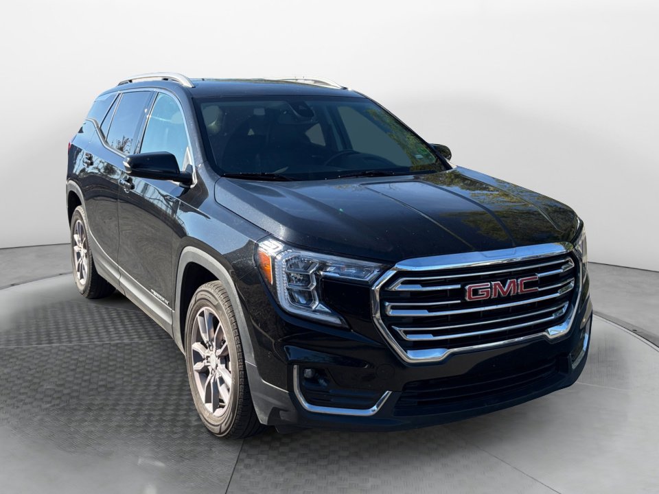Used 2023 GMC Terrain SLT