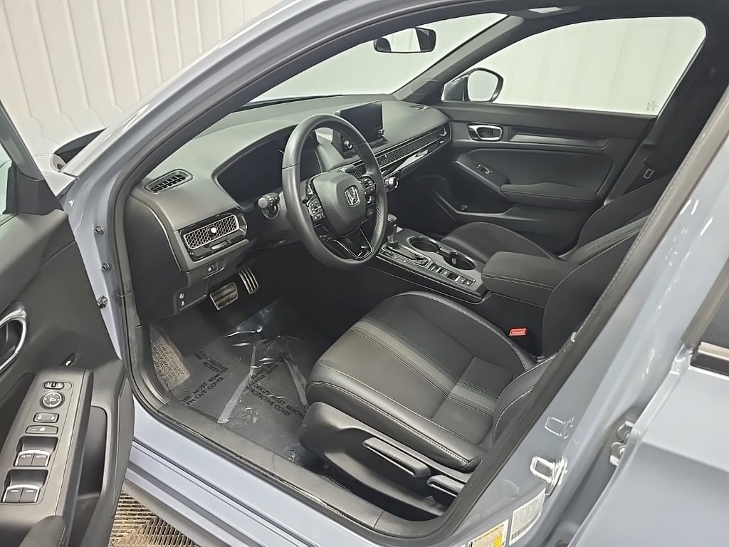 Used 2023 Honda Civic Sport image 28