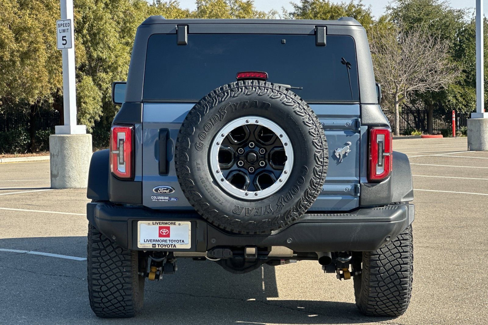 Used 2023 Ford Bronco Badlands image 5