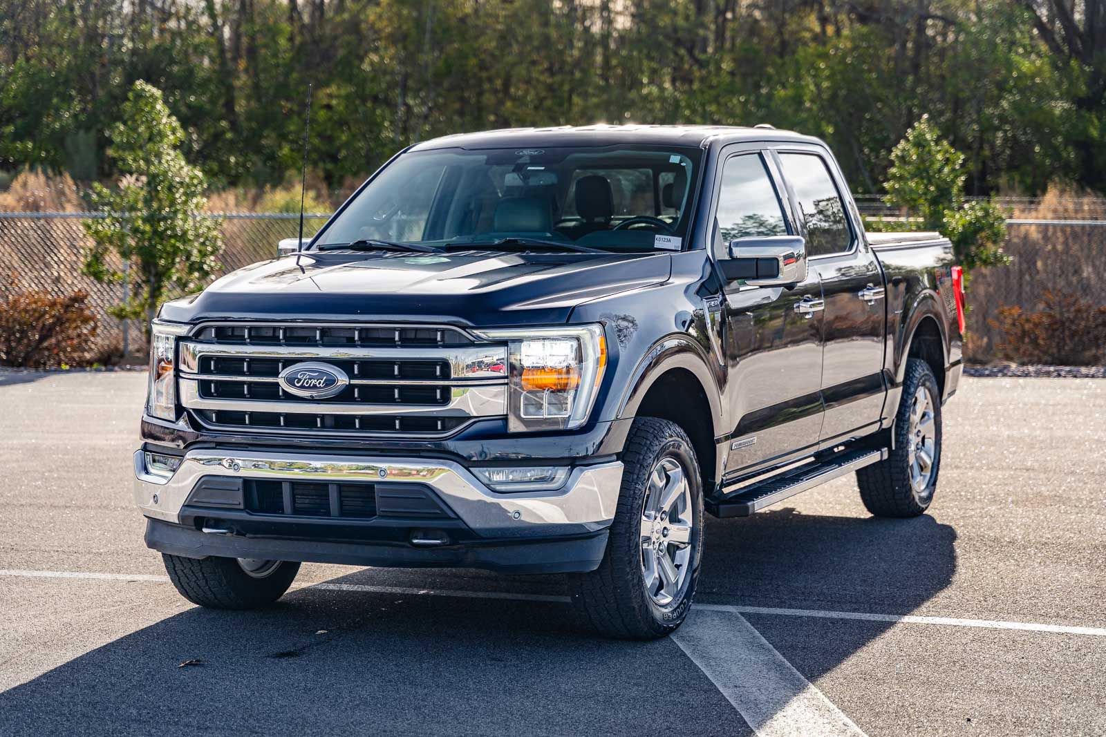 Used 2021 Ford F150 Lariat image 3