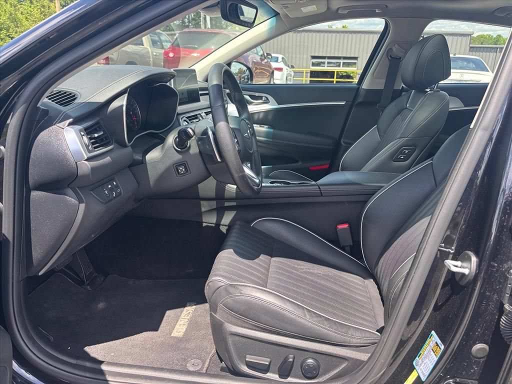 Used 2021 Genesis G70 2.0T w/ Elite Package AWD/4WD image 12