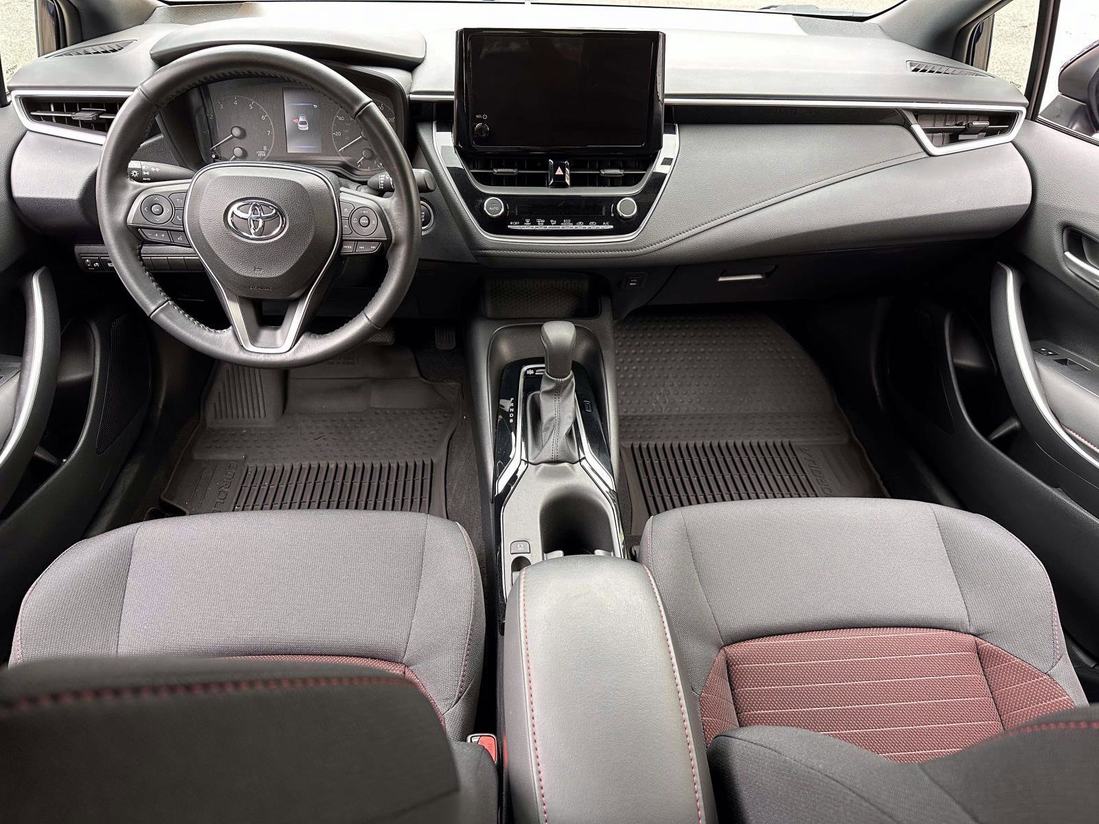 Certified 2023 Toyota Corolla SE FWD image 17
