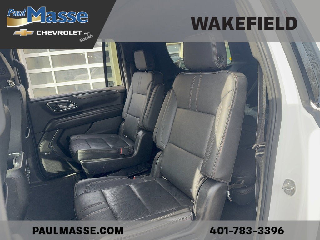 Used 2022 Chevrolet Suburban RST w/ Luxury Package image 18