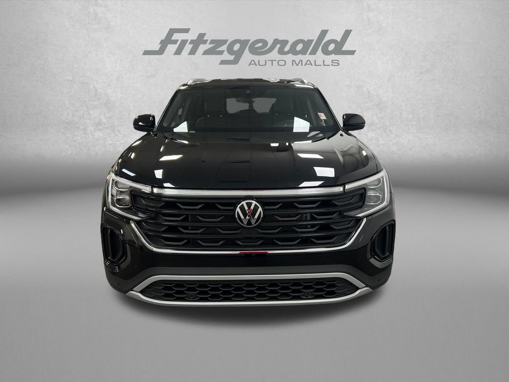 Used 2024 Volkswagen Atlas Cross Sport SE FWD image 11