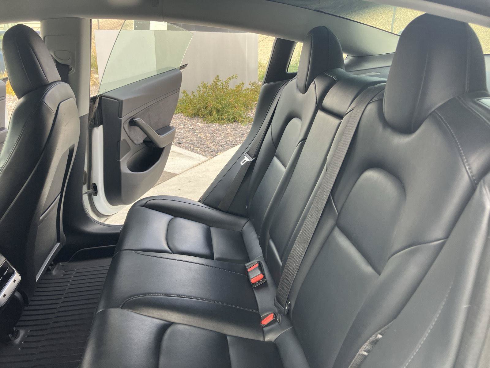 Used 2018 Tesla Model 3 Long Range AWD/4WD image 16