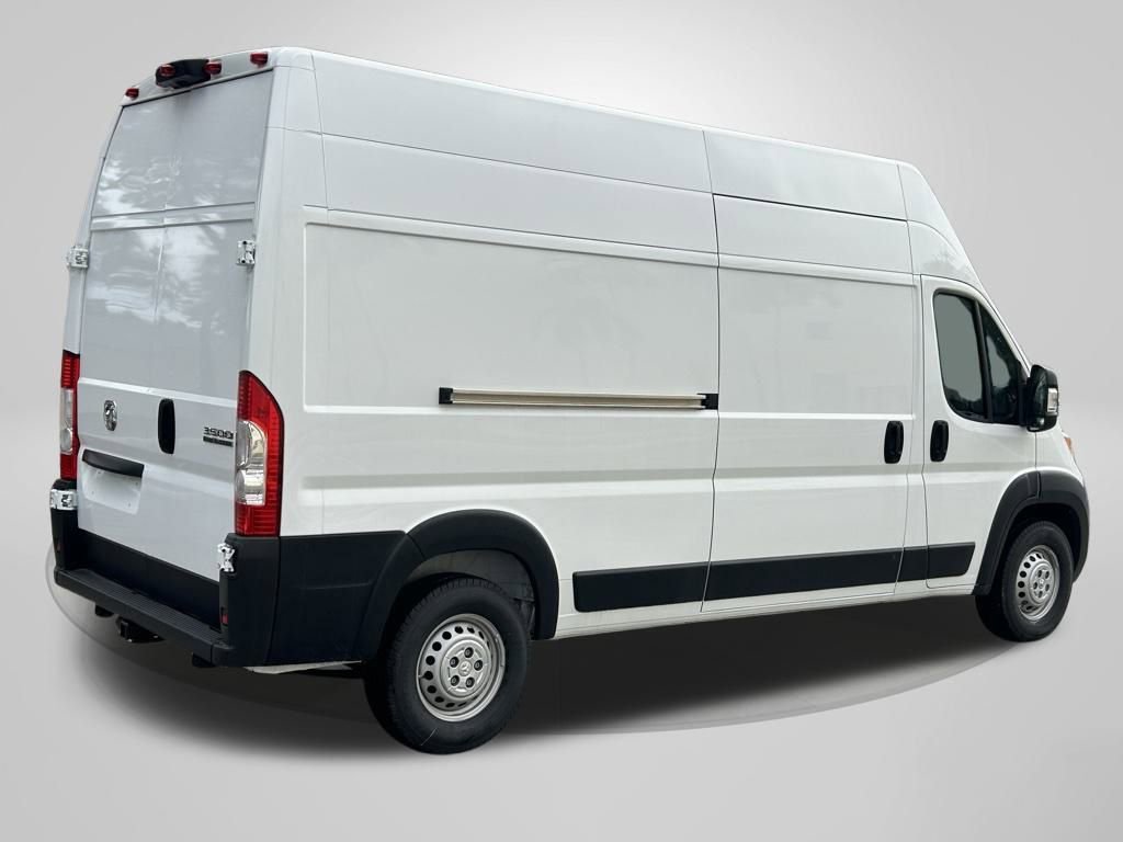 New 2024 RAM ProMaster 3500 w/ Convenience Group image 6