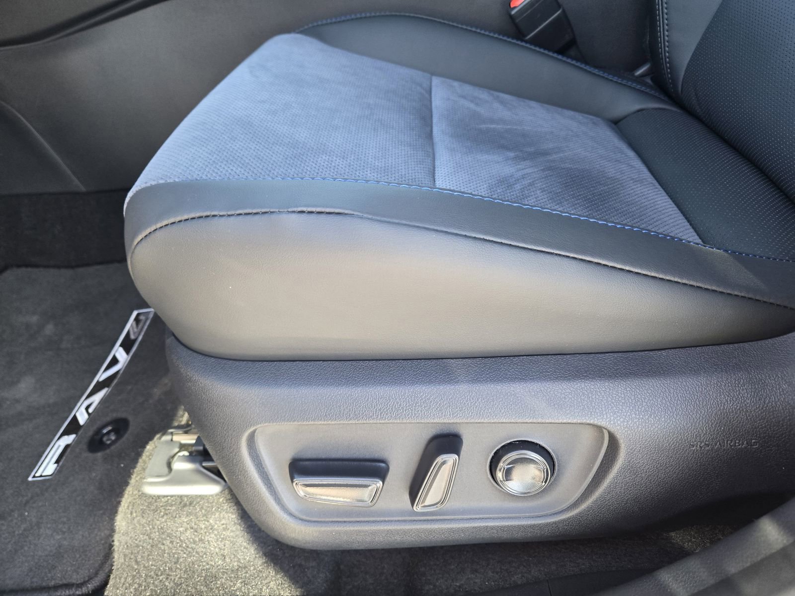 New 2026 Toyota RAV4 XSE w/ Weather Package image 22