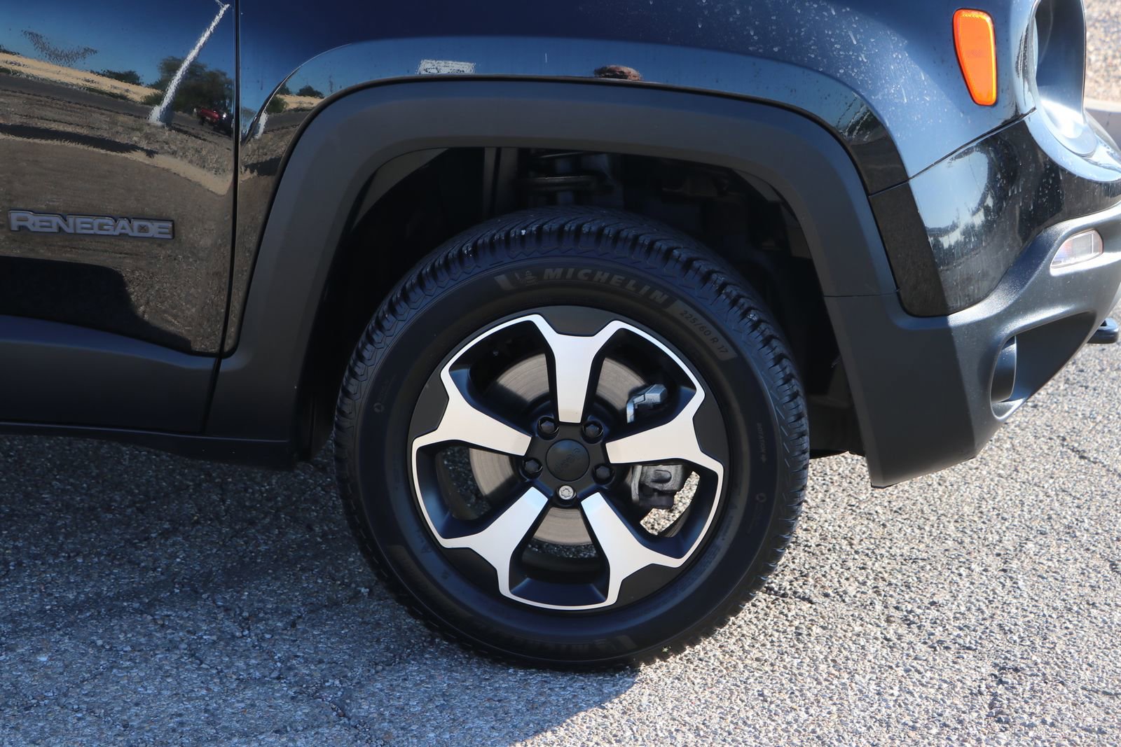 Used 2020 Jeep Renegade Sport image 9