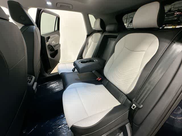New 2026 Volkswagen Tiguan SE AWD/4WD image 18