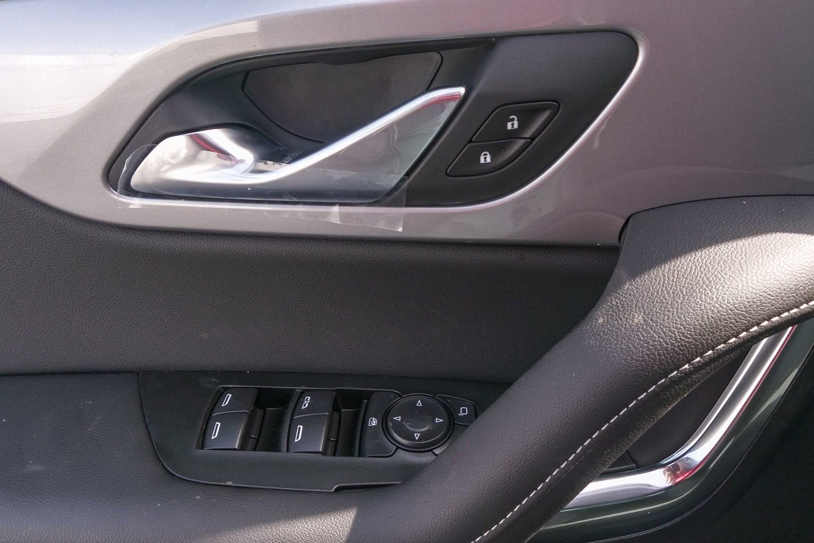 New 2026 Chevrolet Blazer LT w/ Convenience Package image 19