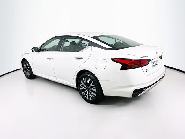 Certified 2024 Nissan Altima 2.5 SV image 6