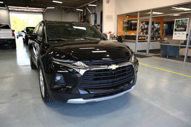 Used 2019 Chevrolet Blazer LT w/ Sun and Wheels Package image 3