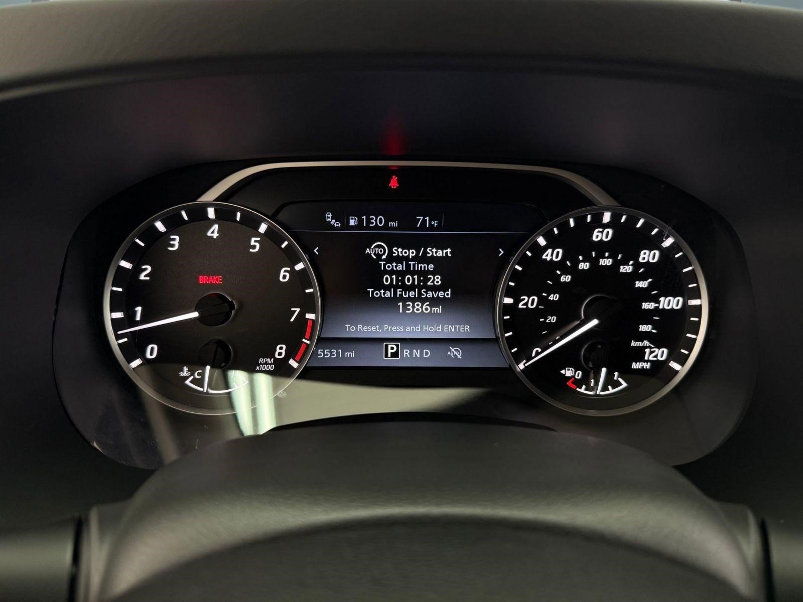 Used 2025 Nissan Frontier SV image 15