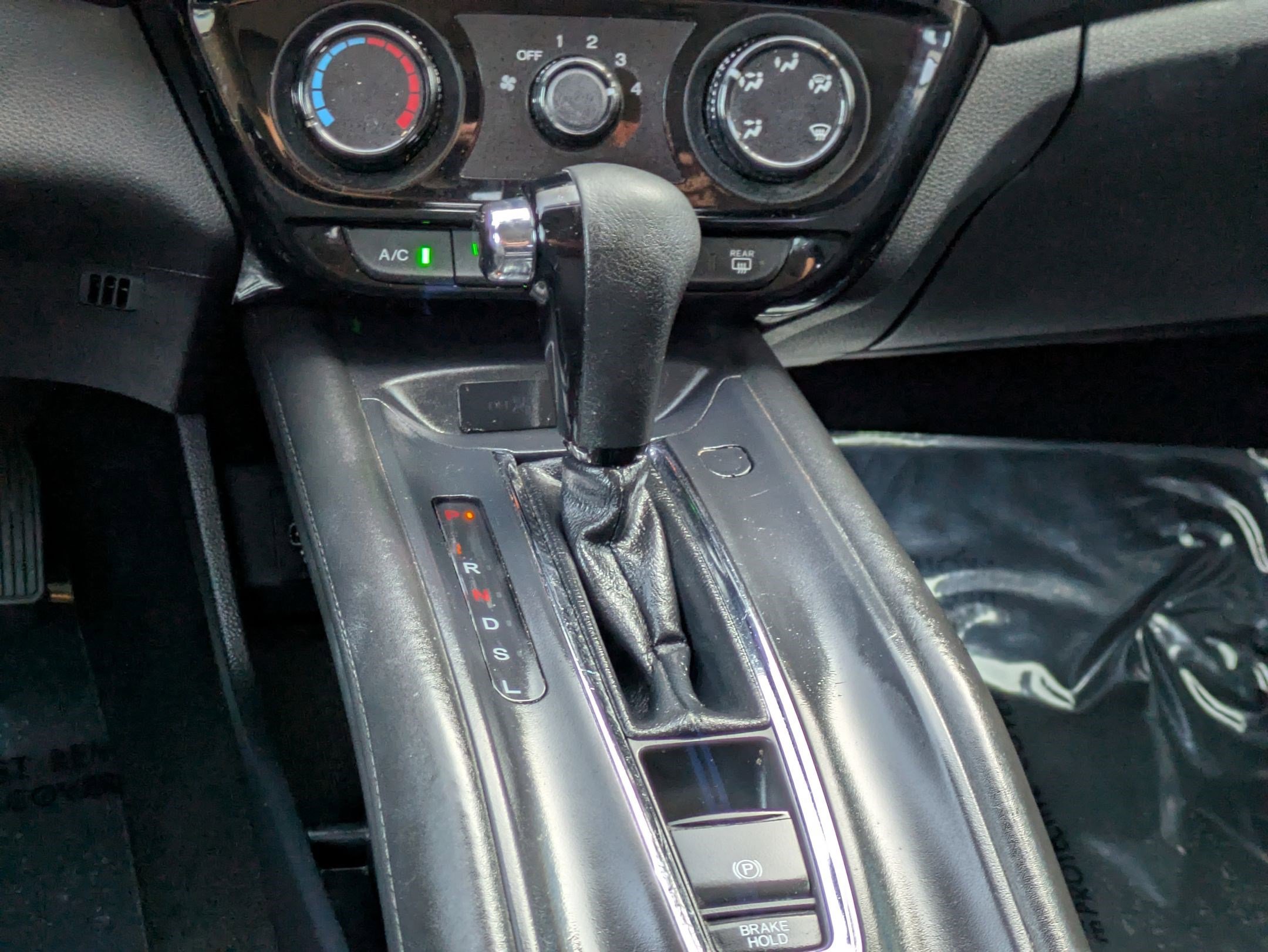 Used 2019 Honda HR-V LX image 20